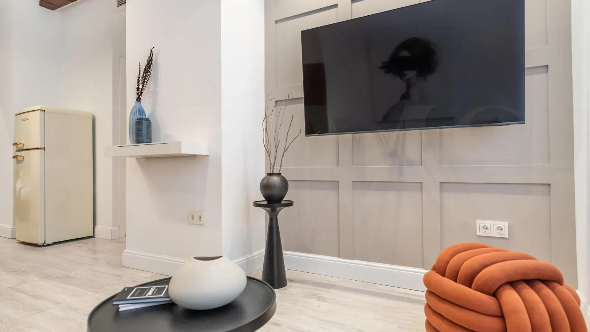 Apartament Modern & Stylish 3Br In The Heart Of Malaga By Rems Hiszpania